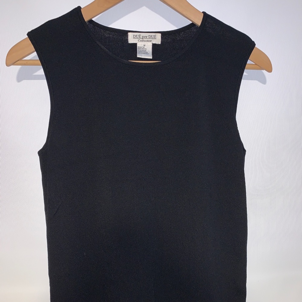 Due Per Due Sweater Tank Top